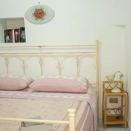 Holiday home Trullo Fortuna Cisternino
